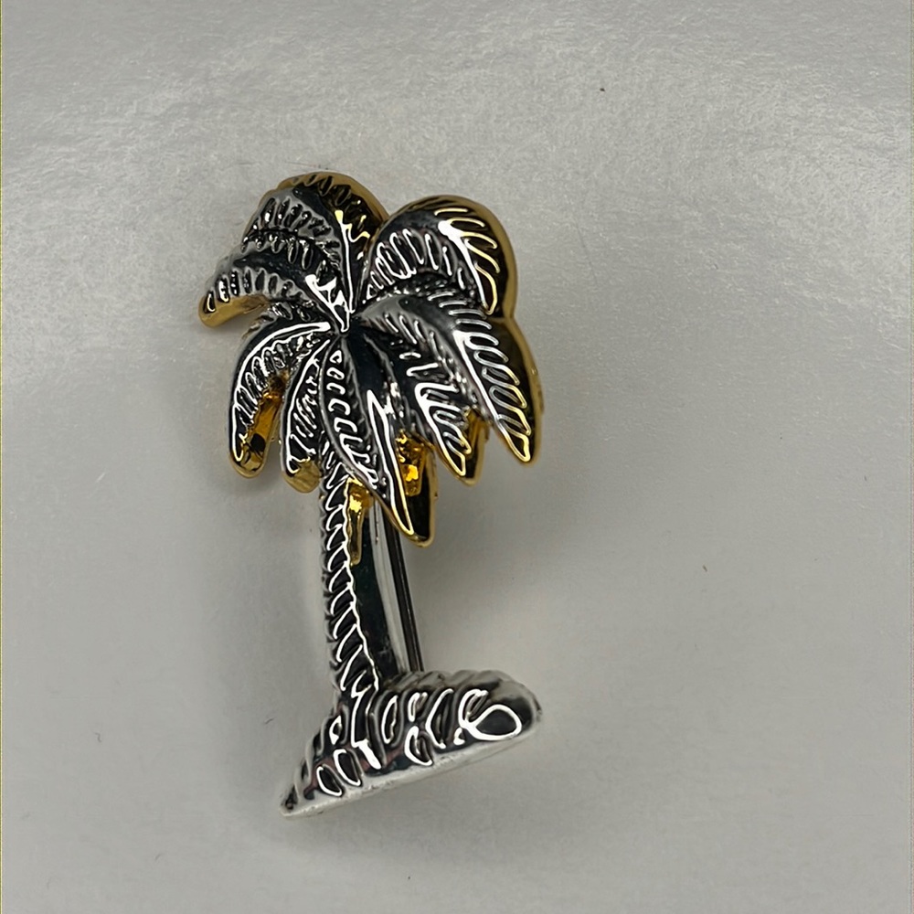 BEST pin brooch or pendant gold and silver two tone palm tree.
